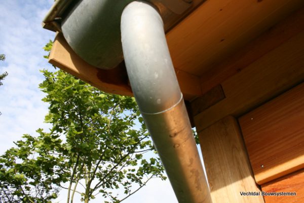 houten-tuinschuur-5-1-600x400 - Stijlvolle tuinschuur met bergruimte