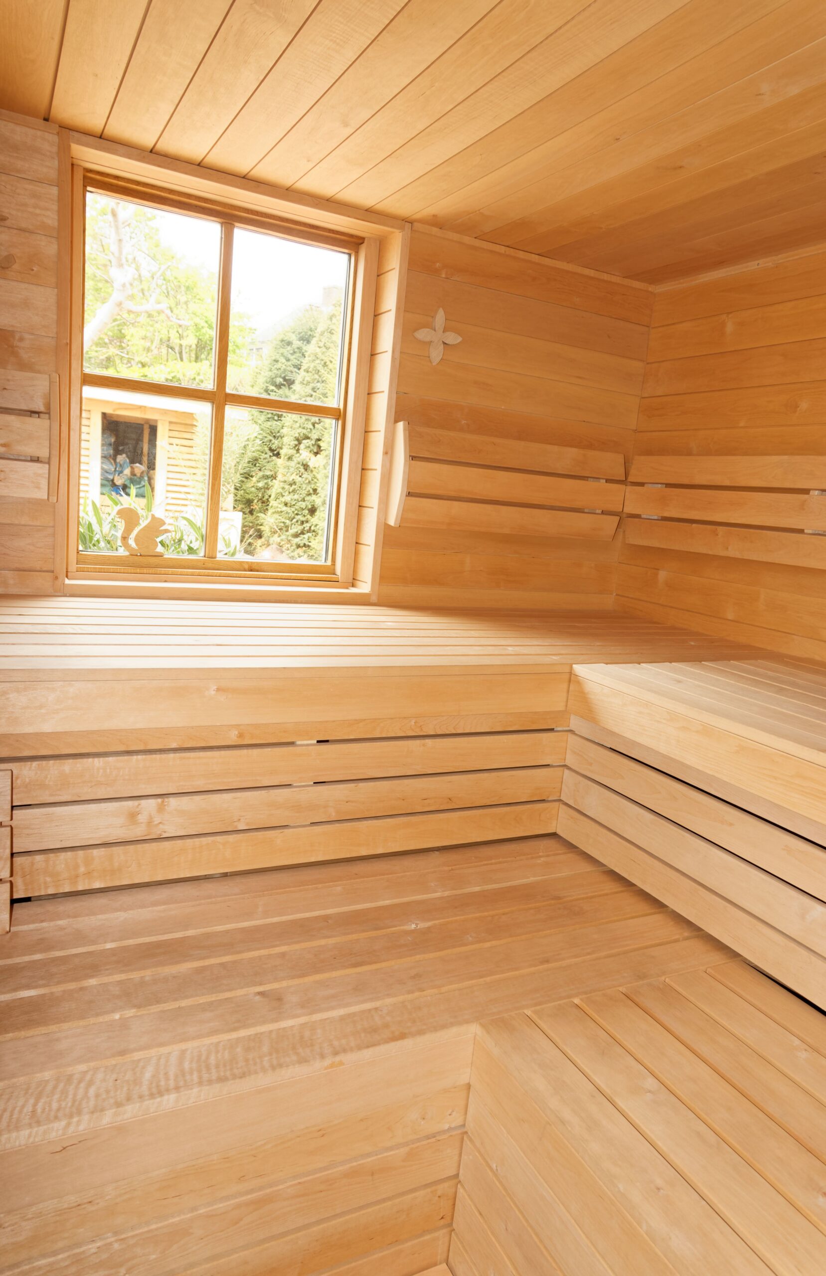 Eiken-bijgebouw-15-scaled - Project Laren: Houten schuur met sauna en tuinkamer
