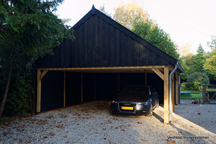 landelijke-schuur-met-carport-1 - Klassiek houten schuur