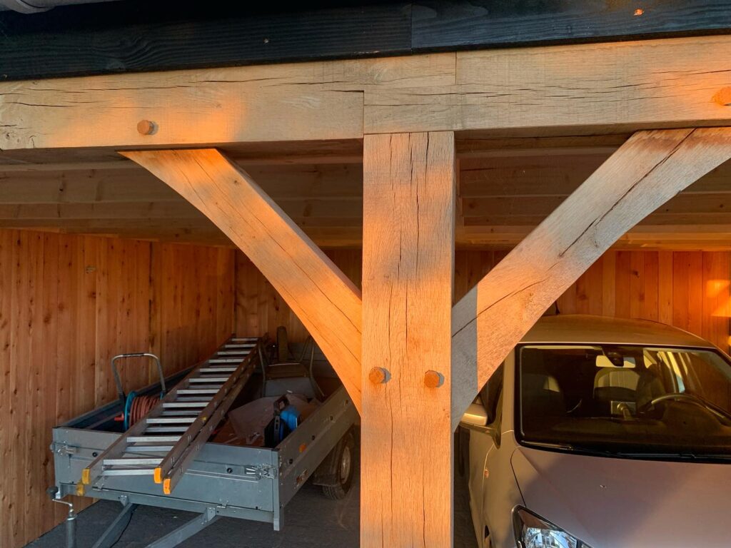 Grote-houten-schuur-met-carport-1-1024x768 - Grote schuur met carport