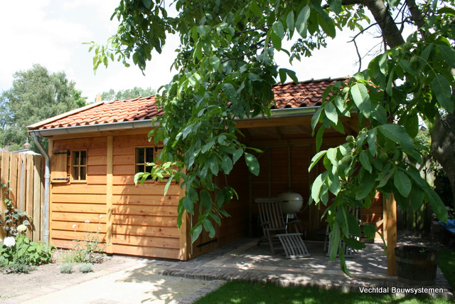 houten-tuinhuis-3 - Tuinhuis met veranda deluxe